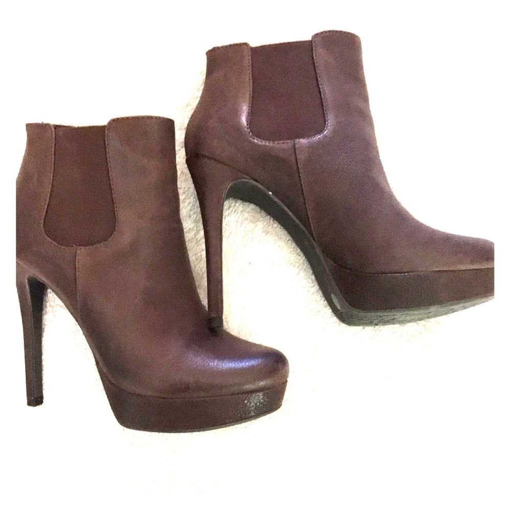Ankle boots